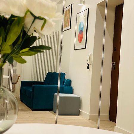 1 Syp, Kawa Vertuo, Kosmetyki Ada, 3 Min Metro Wilenska, By Visitwarsaw Apartments Екстер'єр фото